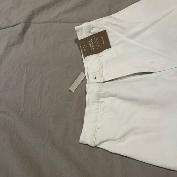 Madewell Emmett Wide-Leg Jeans in Tile White - Picture 2 of 4